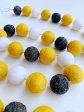 Load image into Gallery viewer, Yellow and Brown Hufflepuff Garland