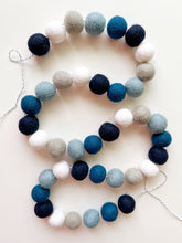 Load image into Gallery viewer, January Blues Garland

